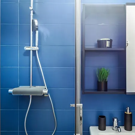 Cute Cozy Nest Old * Bukarest