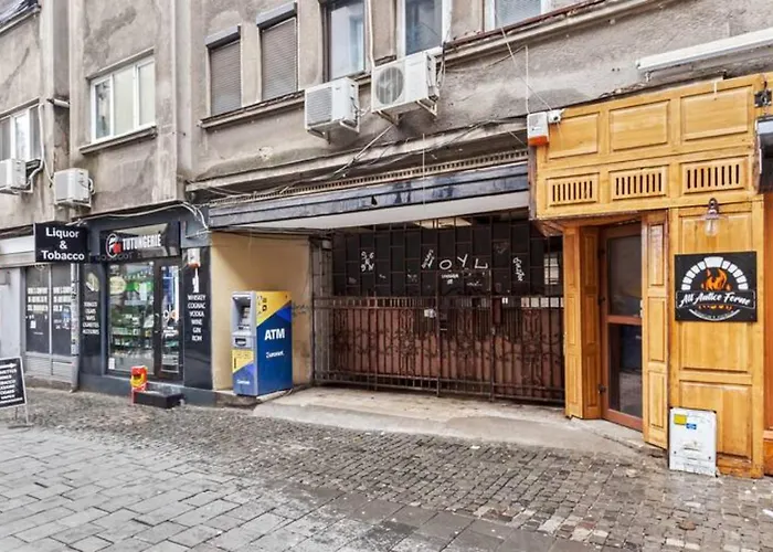 Cute Cozy Nest Old شقة