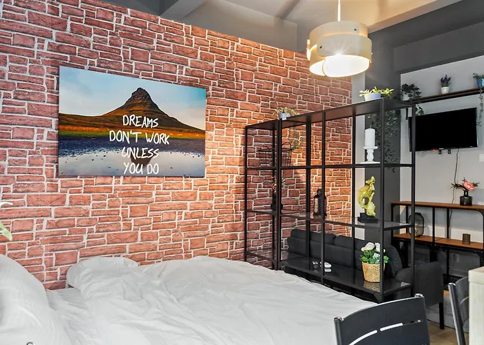 Cute Cozy Nest Old بوخارست