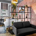 Cute Cozy Nest Old شقة بوخارست