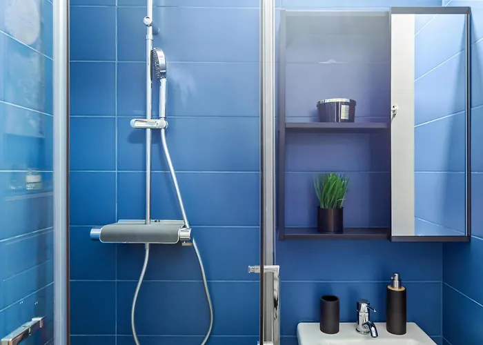 Cute Cozy Nest Old * Βουκουρέστι