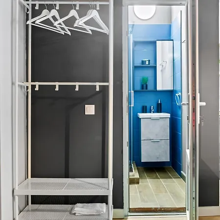 Cute Cozy Nest Old דירה *